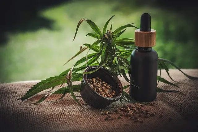 CBD – czy wiesz, jakie korzyści może Ci przynieść?